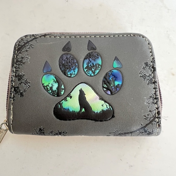 Shag Wear Small Wallet Faux Leather Wolf Paw Print Gray Zip Around Change Purse - Picture 1 of 5